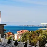 Gh Admiral سفيتي فلاس